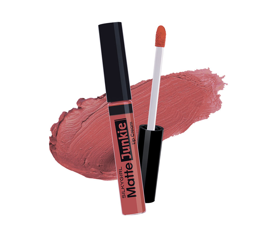 Lipstik Silkygirl Matte Junkie: Sesuai Untuk Harian?