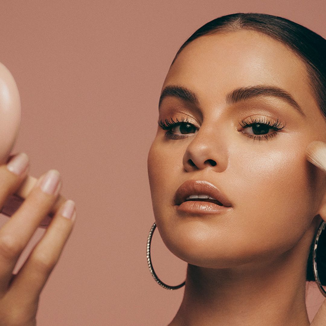 Blusher Rare Beauty: Apa Rahsia Selena Gomez?